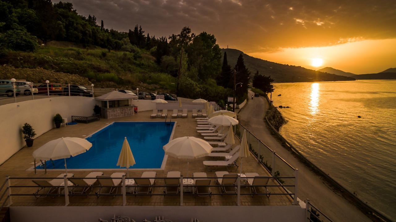 Golden Sunset Hotel Mpoukaris Exterior photo